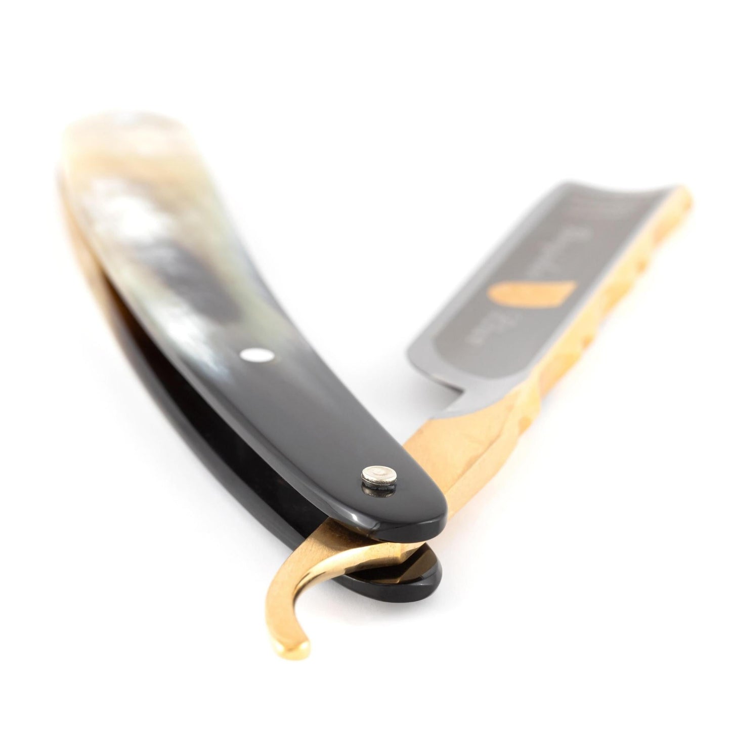 Dovo Straight Razor, "Bergischer Lowe" 5/8", Carbon Steel, Full Hollow Grind, Horn Handle